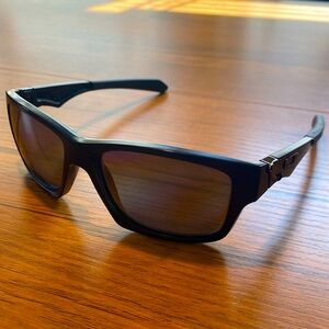 Oakley polarized sunglasses